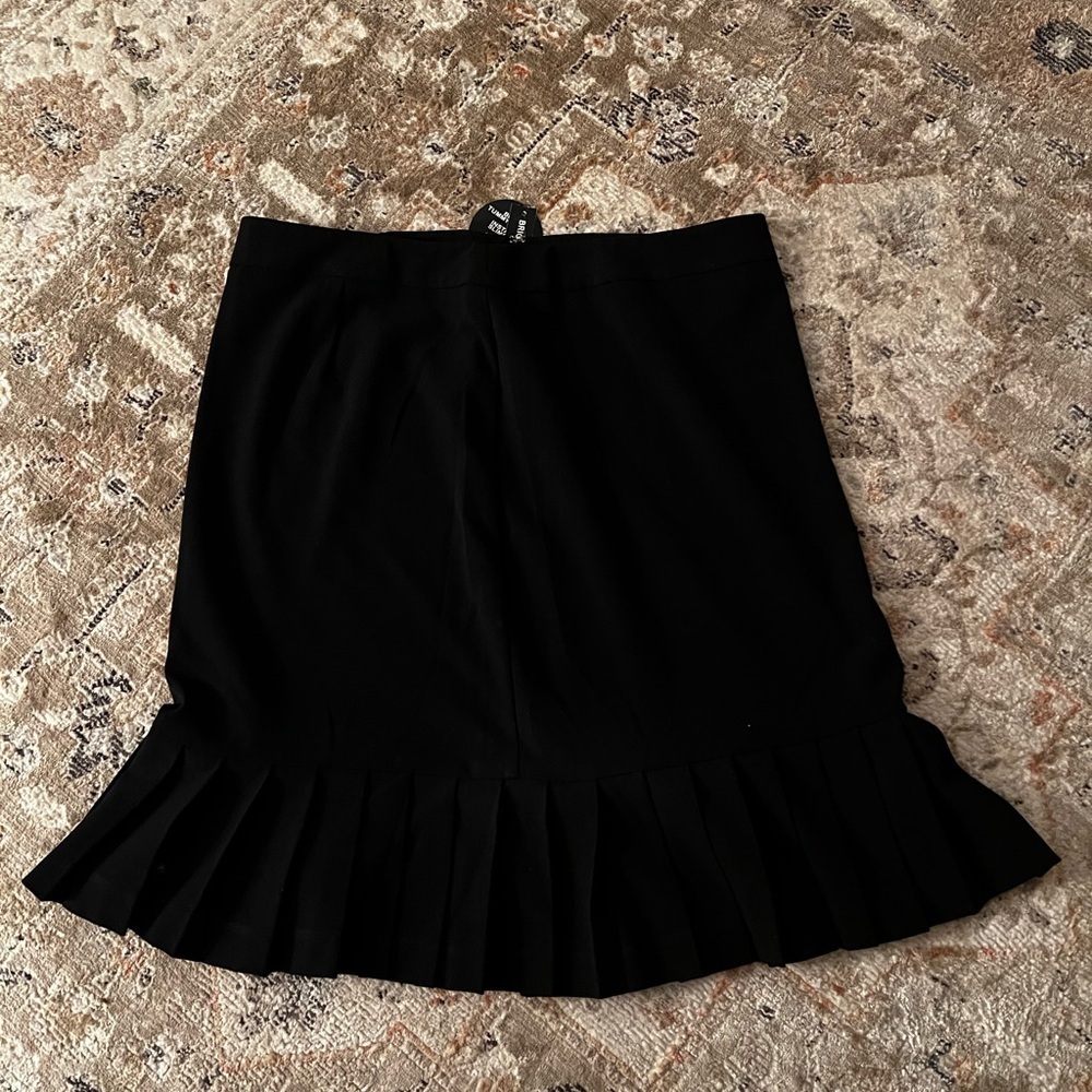 Briggs New York Charcoal Skirt